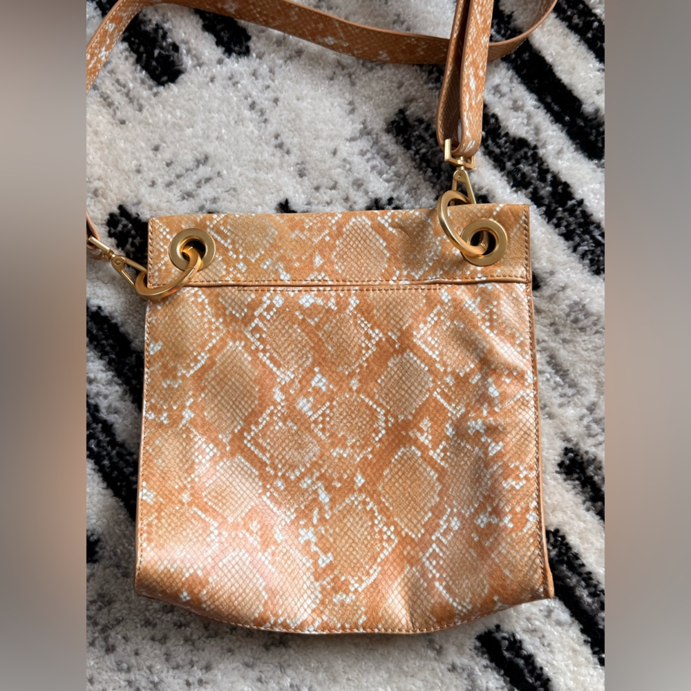 NWOT Hammitt Tony Medium Python Print Crossbody B… - image 2